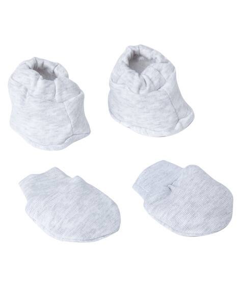 BABYWISH Set of 2 Booties Gloves Set