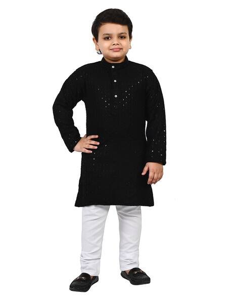 Bt Dezines Boys Embellished Straight Kurta & Pyjamas Set