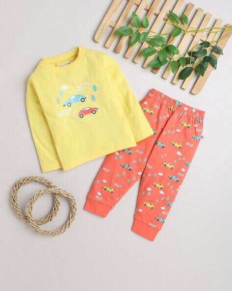 BUMZEE Boys Typographic Print T-Shirt & Joggers Set
