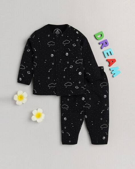 Clt.s Graphic Print Nightsuit