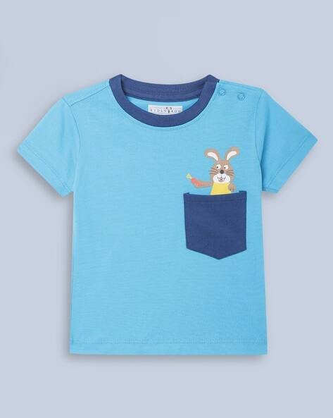 KIDLYBOO Graphic Print Round-Neck T-Shirt with Patch Pocket