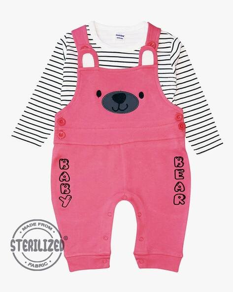MOM'S LOVE Printed Dungaree & T-Shirt Set