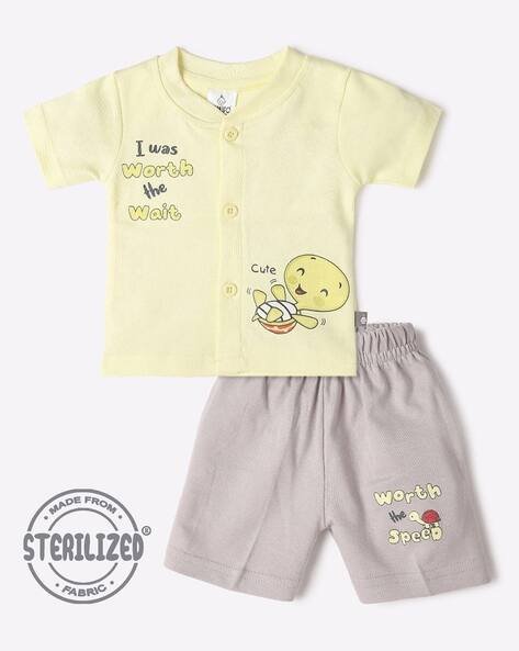 MOM'S LOVE Typographic Print Jhabla & Shorts Set