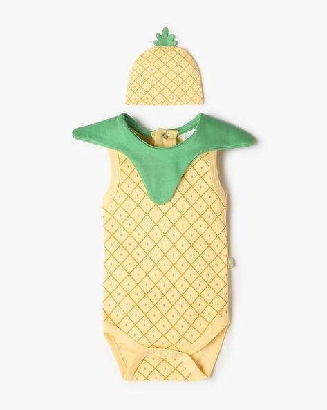 MOM'S LOVE Printed Bodysuit with Beanie