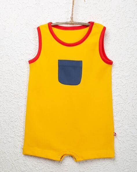 NINO BAMBINO Round-Neck Romper with Patch Pocket