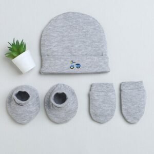 BUMZEE Graphic Print Cap & Mittens Set with Booties