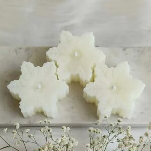 Aromaticfables - Set of 3 Christmas Snowflake Scented Candle